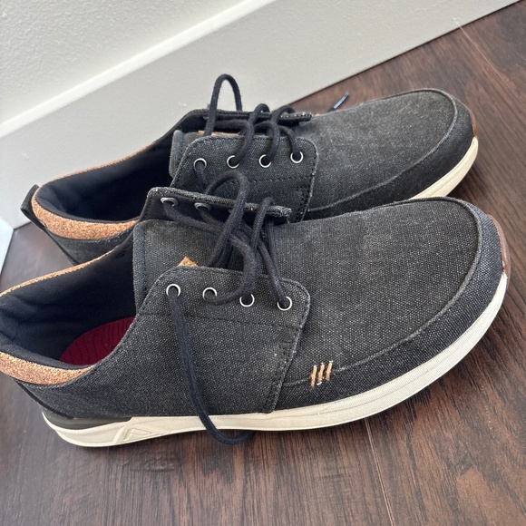 Men’s Reef Rover Low - Picture 1 of 2